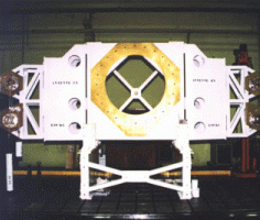 KU band antennas structure support for RF tests